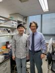 Seung-hwan Jeong with Professor Koh on the last day in IBS