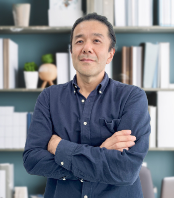 Sungho Hong
