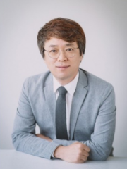 Sung Wng Kim